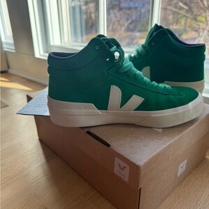 Veja Minotaur High-Top Sneakers - 4M